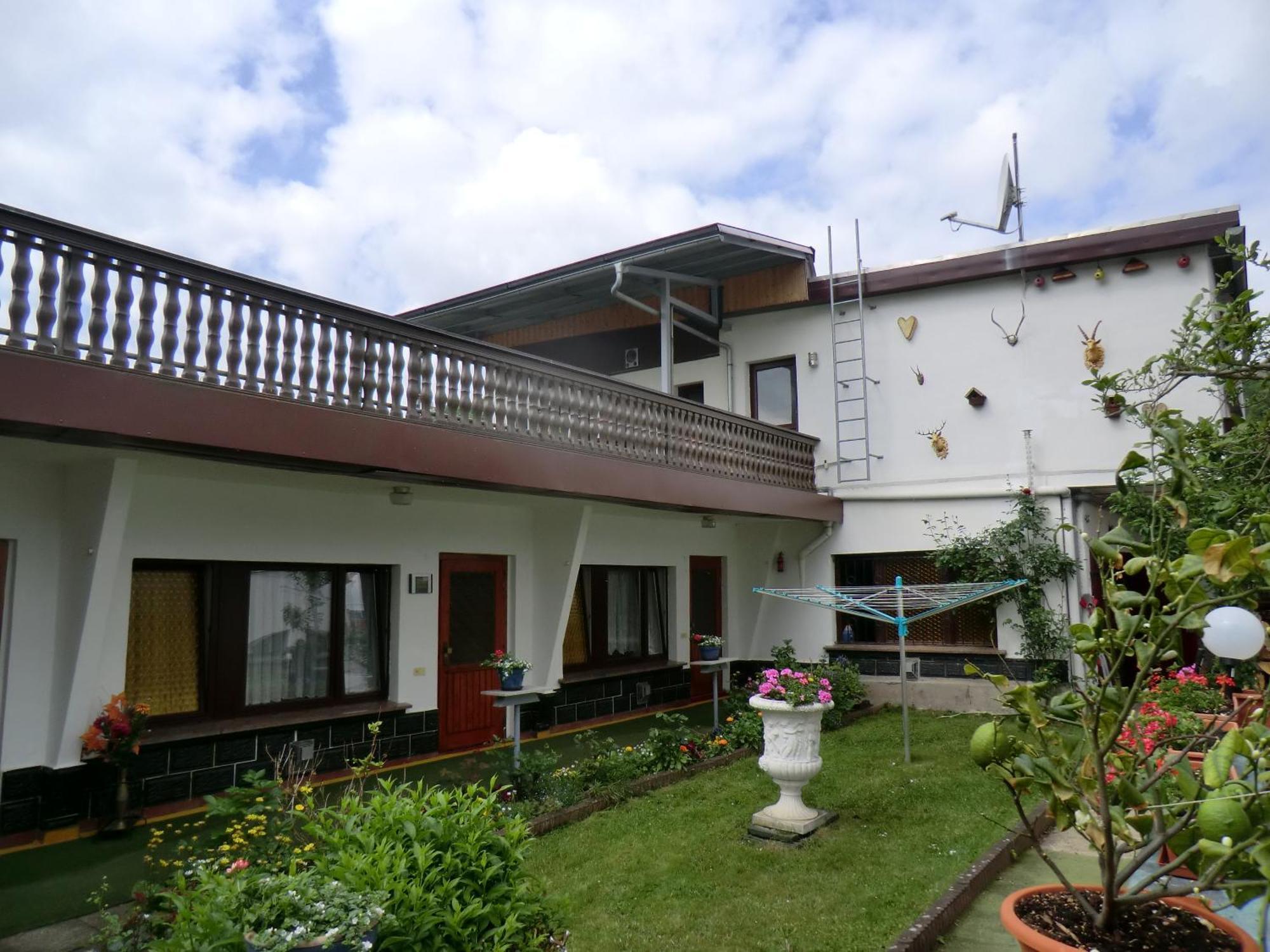 Pension Villa Broedel Bad Blankenburg Bagian luar foto