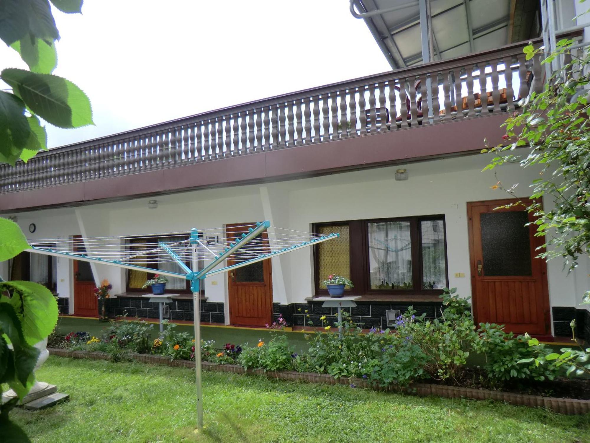 Pension Villa Broedel Bad Blankenburg Bagian luar foto